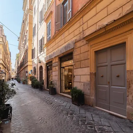 Spanish Steps Corner Appartement