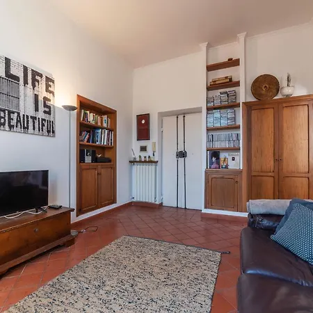 Spanish Steps Corner Appartement