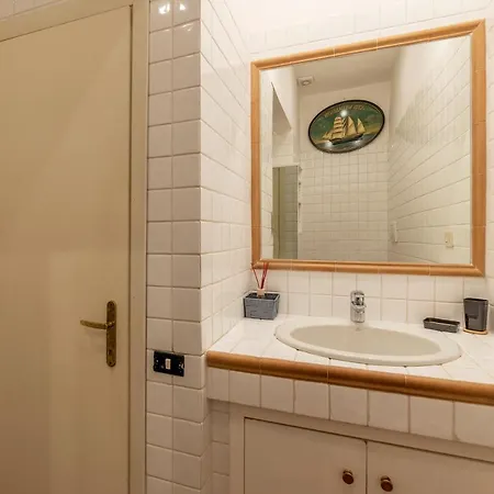 Spanish Steps Corner * Řím