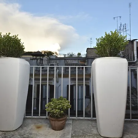 Spanish Steps Corner *