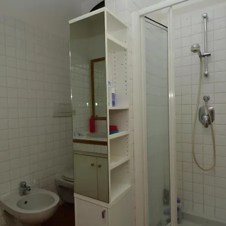 Spanish Steps Corner *